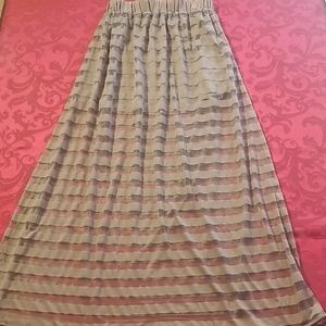 Annabelle Maxi Skirt size Medium